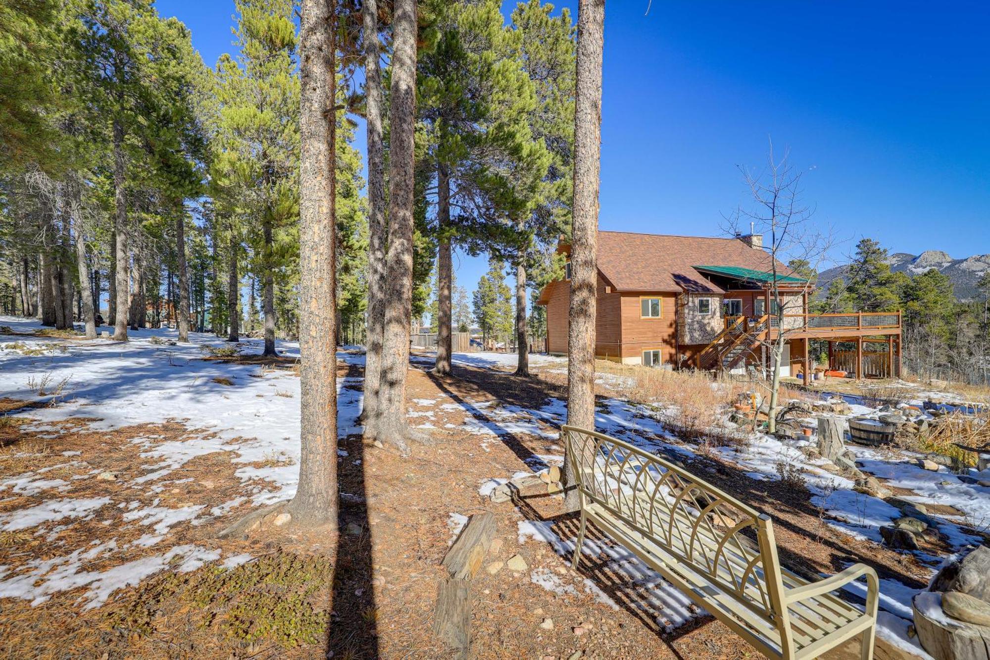 Spacious Black Hawk Home With Deck And Mountain Views! Exterior photo