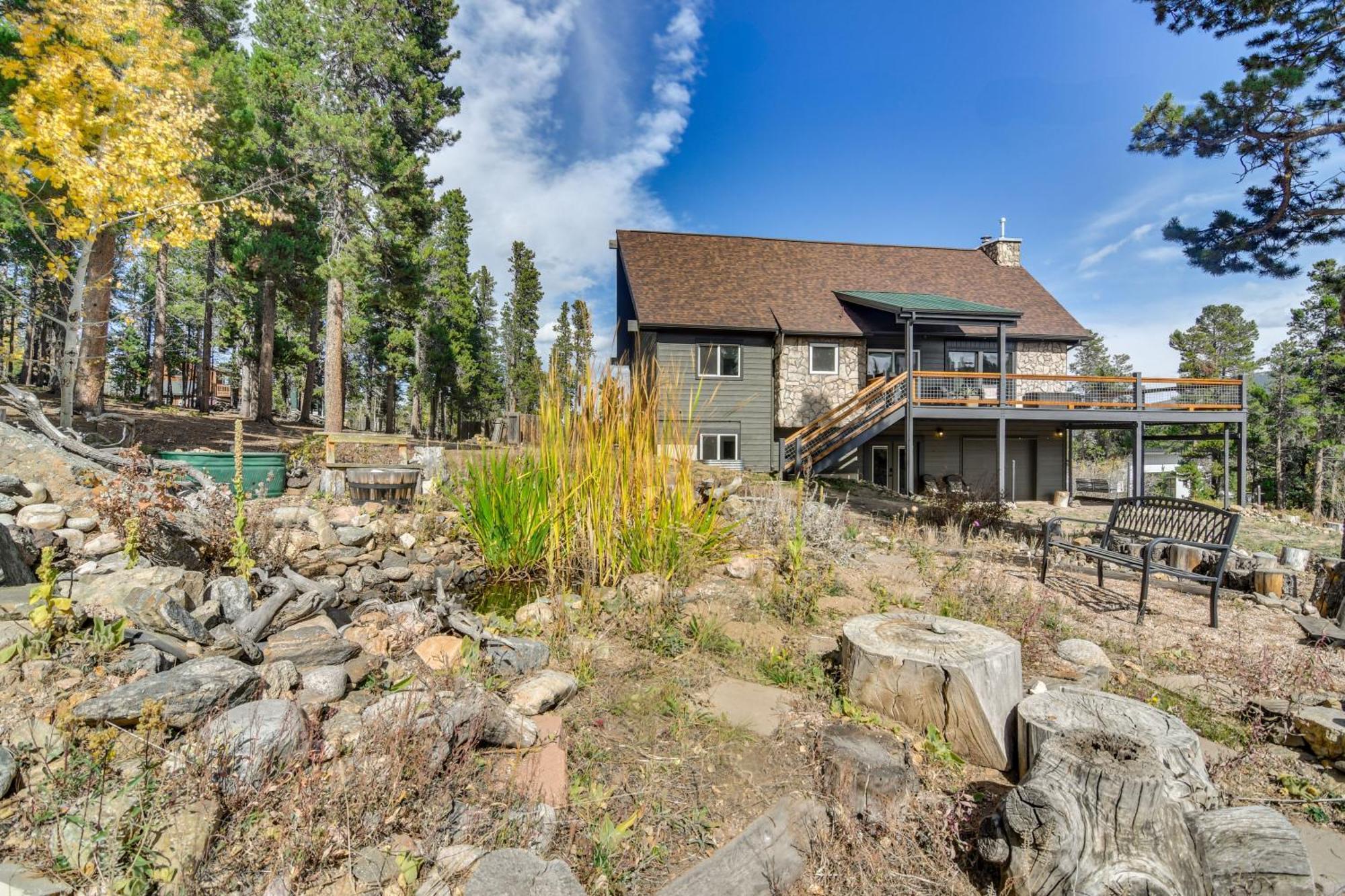 Spacious Black Hawk Home With Deck And Mountain Views! Exterior photo